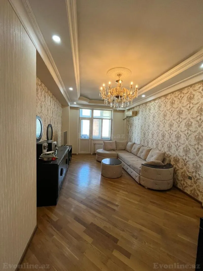 Satılır 3 otaqlı Mənzil Yeni tikili 125 m² 8 Noyabr m. - şəkil 2