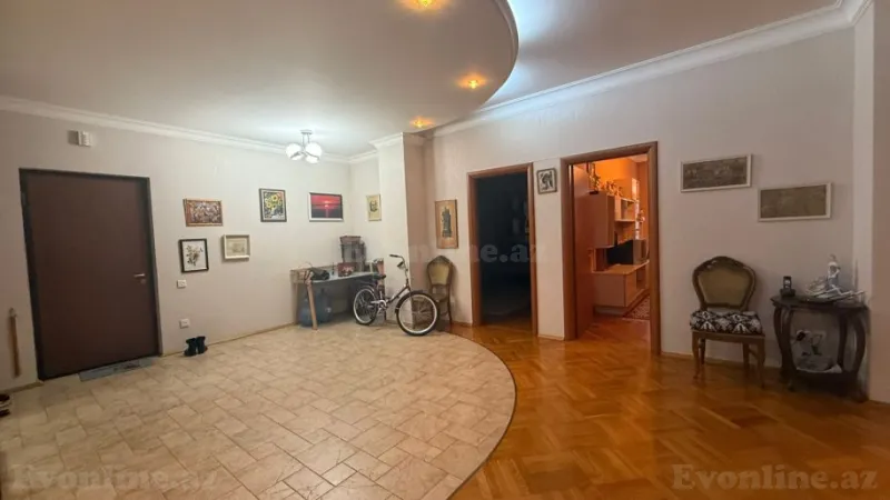 Kirayə verilir 4 otaqlı Mənzil Yeni tikili 200 m² Sahil m. - şəkil 12