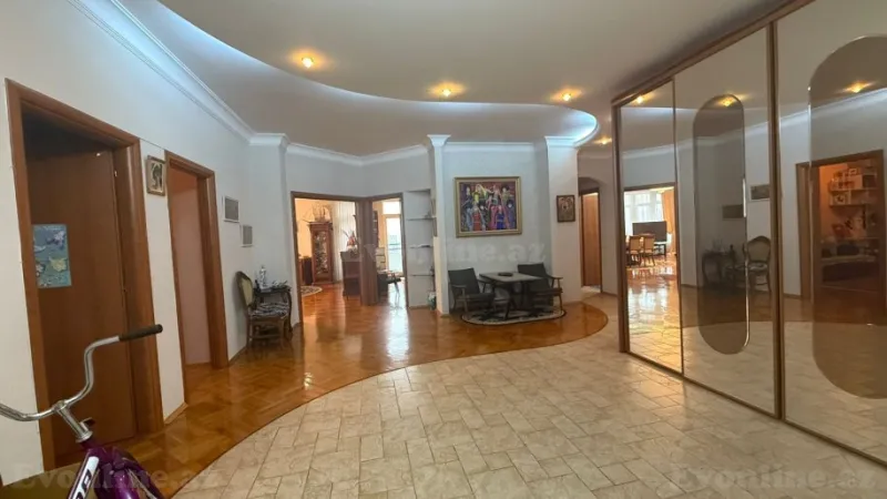 Kirayə verilir 4 otaqlı Mənzil Yeni tikili 200 m² Sahil m. - şəkil 13