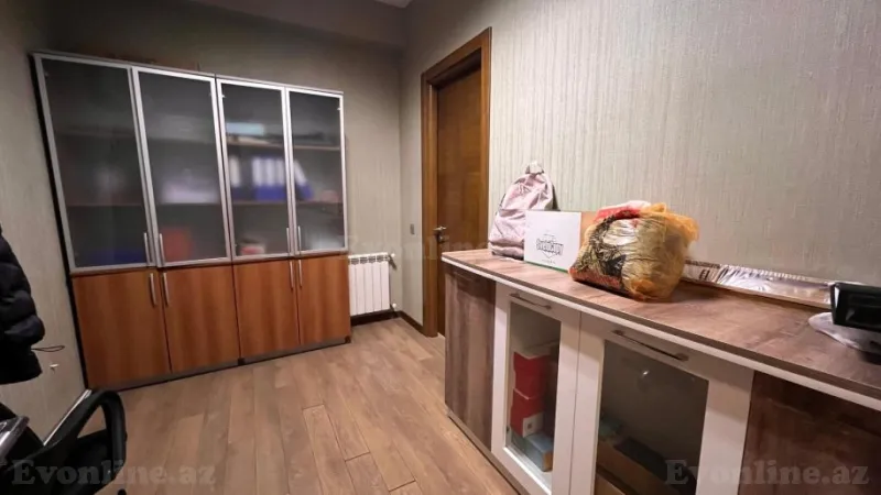 Kirayə verilir Ofis 300 m² Xətai m. - şəkil 8