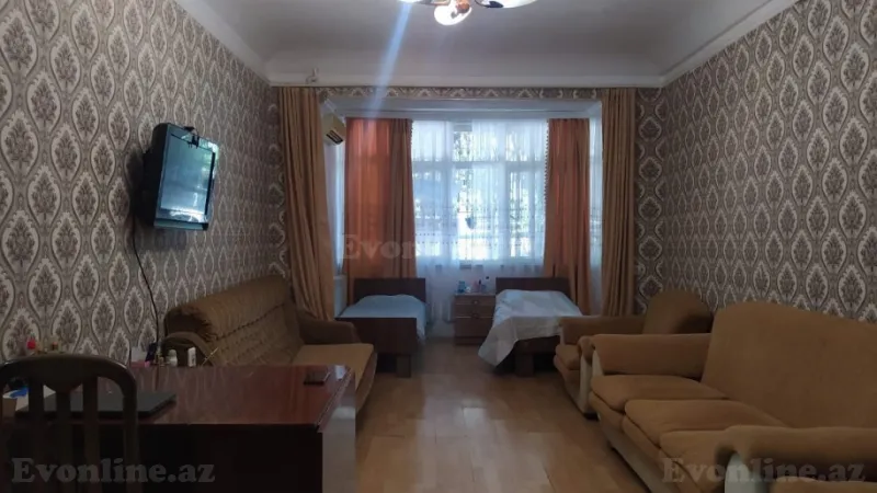 Satılır 2 otaqlı Mənzil Köhnə tikili 45 m² 8-ci kilometr