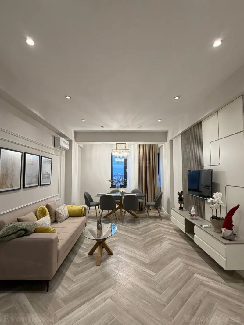 Kirayə verilir 2 otaqlı Mənzil Yeni tikili 70 m² Xətai m.