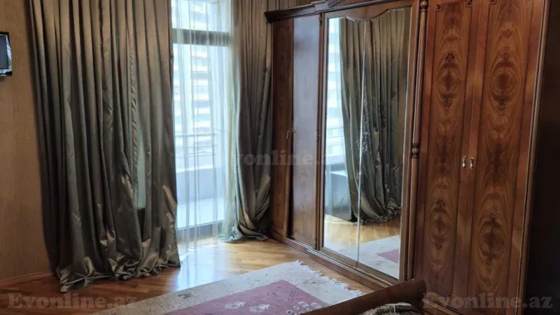 Satılır 3 otaqlı Mənzil Yeni tikili 130 m² Gənclik m. - şəkil 10