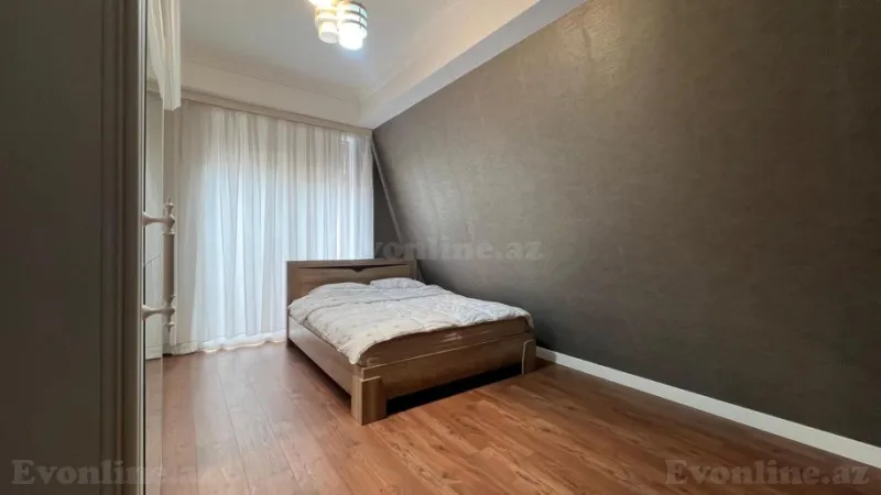 Kirayə verilir 4 otaqlı Mənzil Yeni tikili 155 m² Xətai r. - şəkil 11