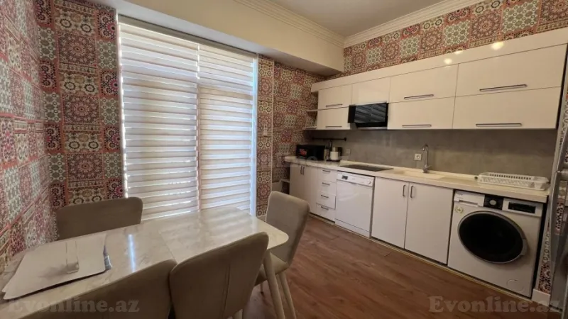 Kirayə verilir 4 otaqlı Mənzil Yeni tikili 155 m² Xətai r. - şəkil 14