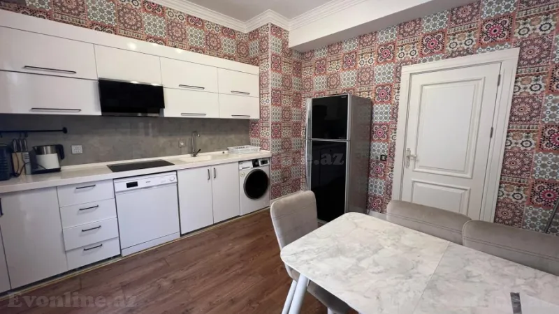 Kirayə verilir 4 otaqlı Mənzil Yeni tikili 155 m² Xətai r. - şəkil 15