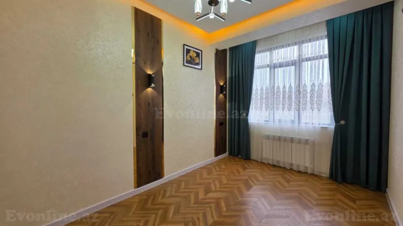 Satılır 3 otaqlı Mənzil Köhnə tikili 93 m² Suraxanı r.