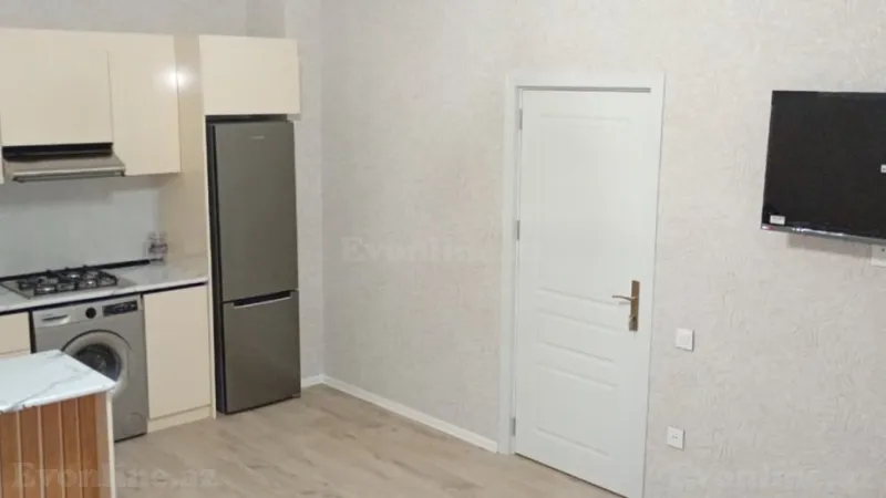 3 otaqlı Mənzil 80 m² Sumqayıt Kirayə verilir