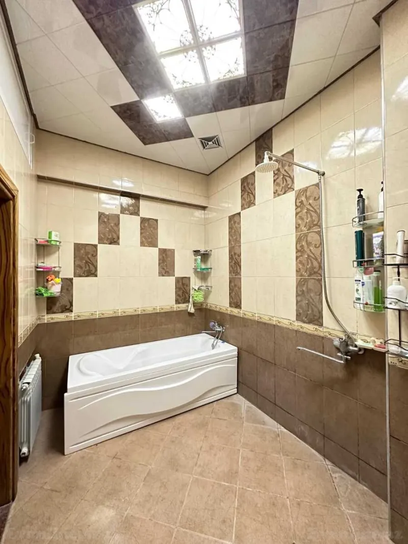 Satılır 4 otaqlı Mənzil Yeni tikili 150 m² Nizami m. - şəkil 14