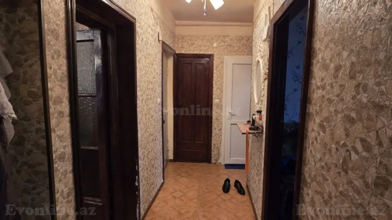 Satılır 4 otaqlı Mənzil Köhnə tikili 90 m² Həzi Aslanov m. - şəkil 13