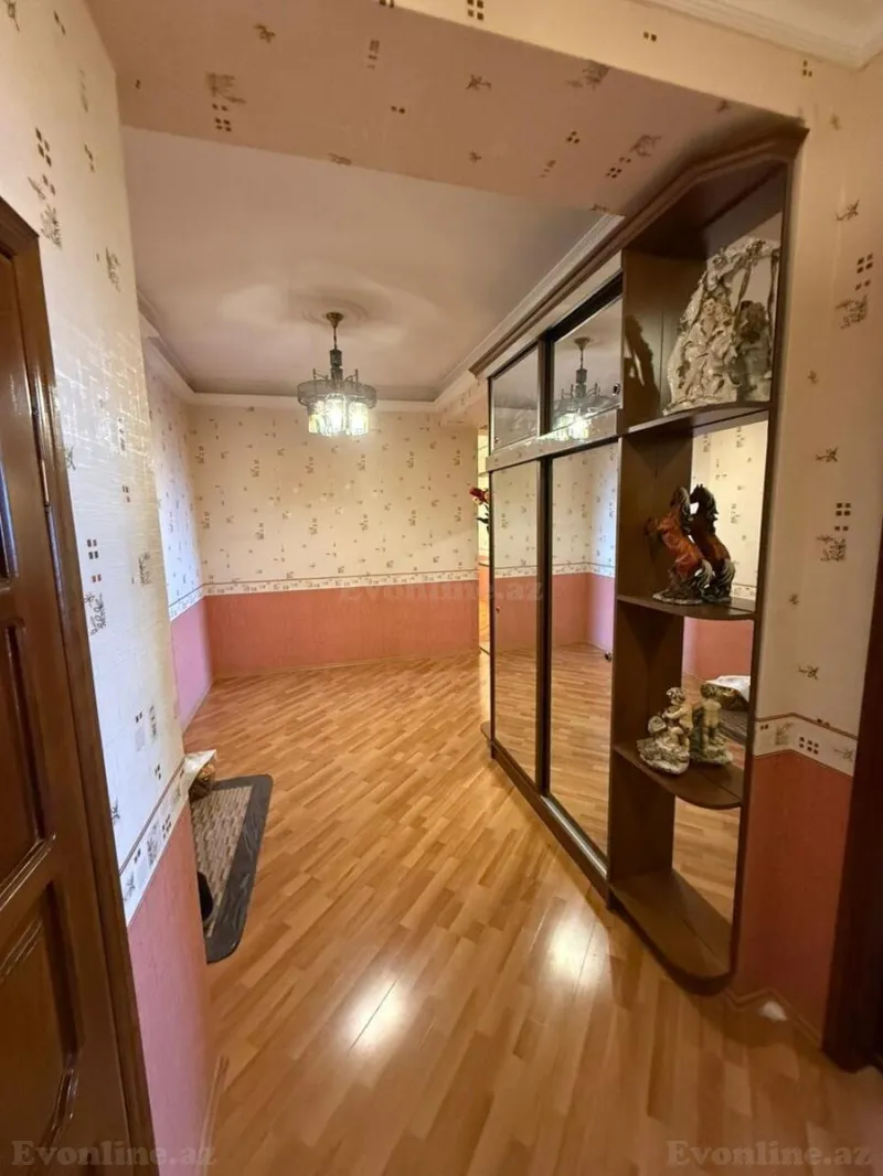 Satılır 3 otaqlı Mənzil Yeni tikili 120 m² Xətai r. - şəkil 2