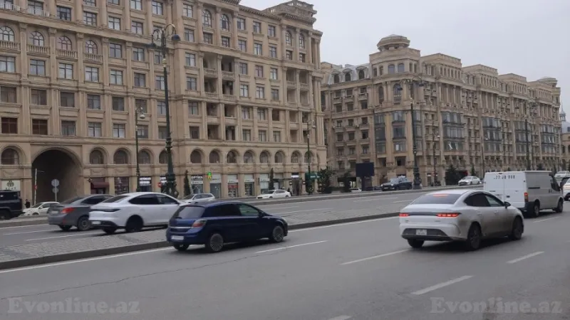 Satılır 5 otaqlı Mənzil Yeni tikili 190 m² Nəriman Nərimanov m. - şəkil 2