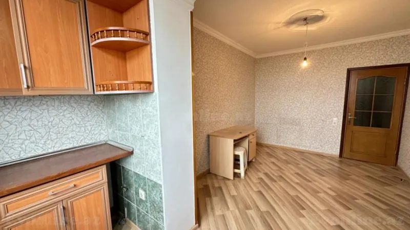 Satılır 3 otaqlı Mənzil Köhnə tikili 55 m² Xalqlar Dostluğu m. - şəkil 7