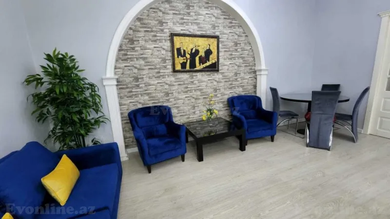 Kirayə verilir 2 otaqlı Mənzil Köhnə tikili 60 m² Sahil m. - şəkil 2