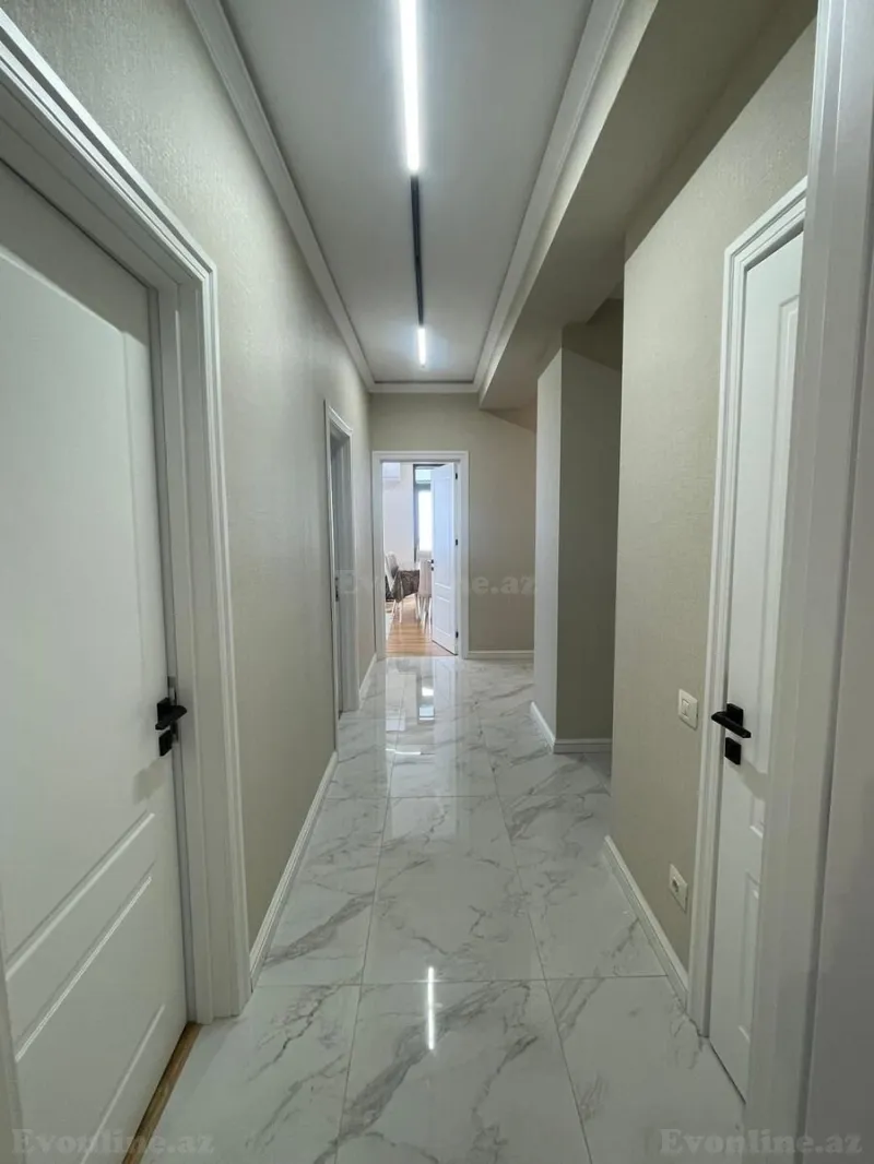 Satılır 4 otaqlı Mənzil Yeni tikili 127 m² Memar Əcəmi m. - şəkil 13