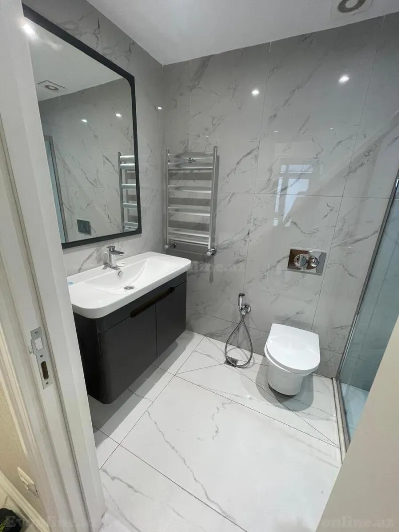 Satılır 4 otaqlı Mənzil Yeni tikili 127 m² Memar Əcəmi m. - şəkil 15