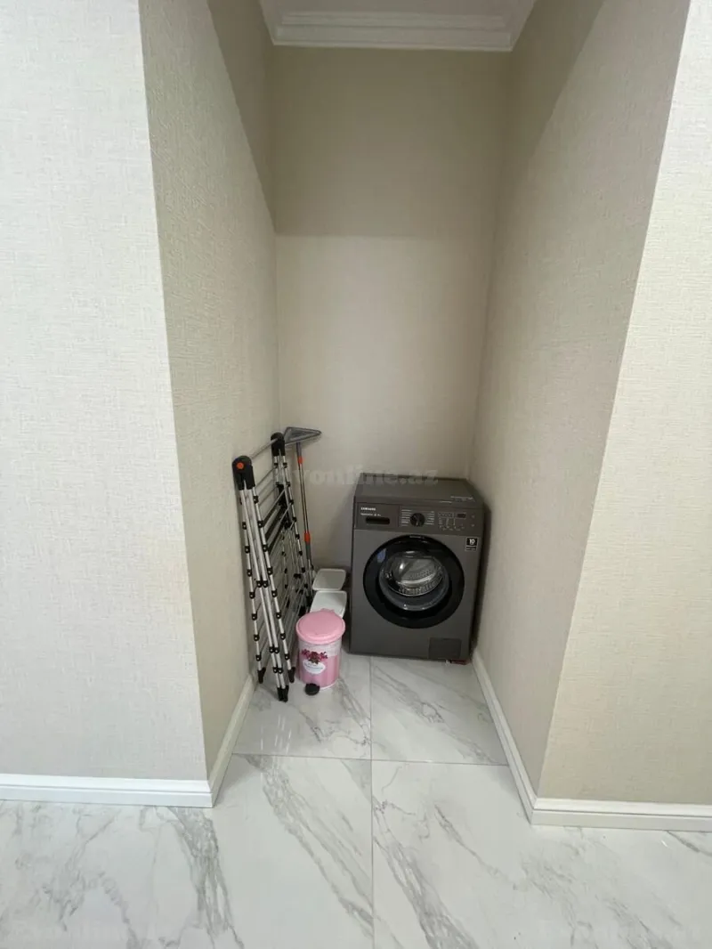 Satılır 4 otaqlı Mənzil Yeni tikili 127 m² Memar Əcəmi m. - şəkil 16