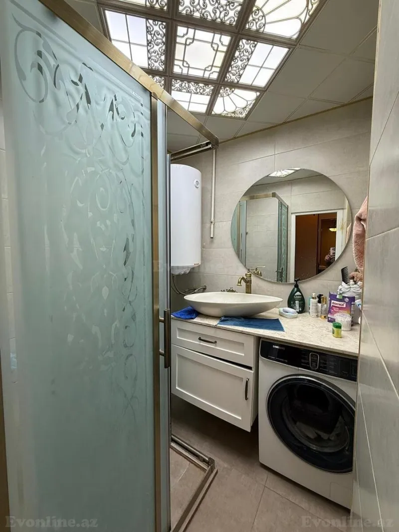 Satılır 4 otaqlı Mənzil Köhnə tikili 110 m² Xalqlar Dostluğu m. - şəkil 12