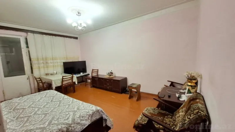 Satılır 2 otaqlı Mənzil Köhnə tikili 55 m² 7-ci mikrorayon