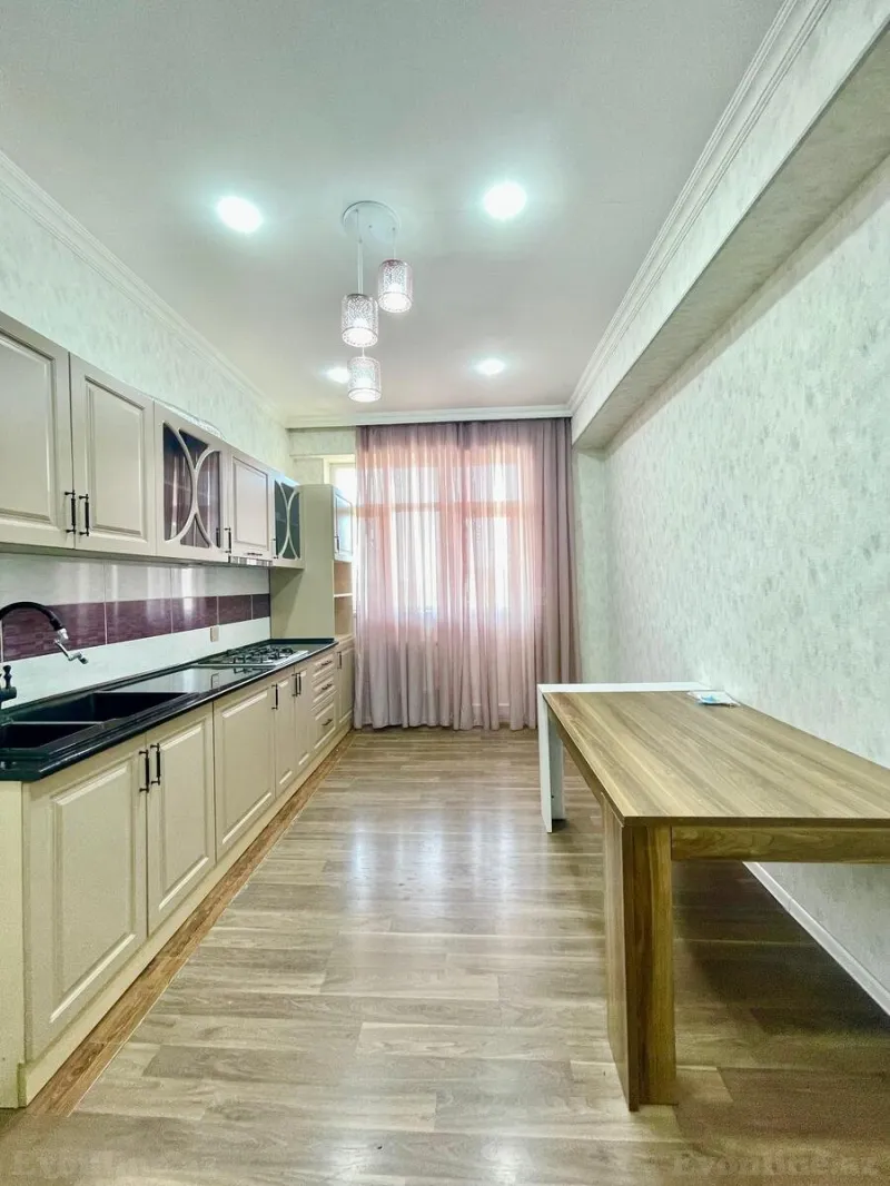 Kirayə verilir 3 otaqlı Mənzil Yeni tikili 100 m² Yeni Yasamal - şəkil 11