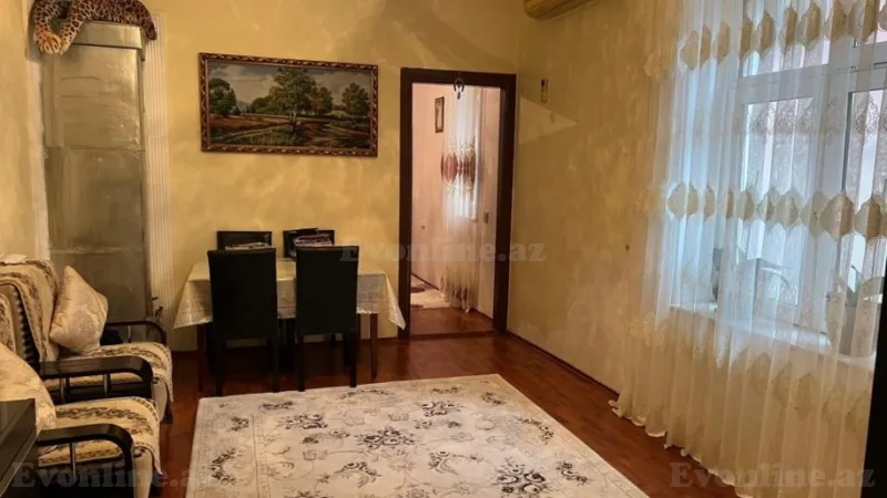 Satılır 4 otaqlı Mənzil Köhnə tikili 29 m² Qaraçuxur - şəkil 4