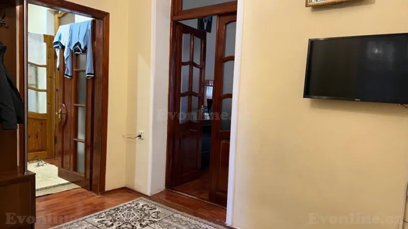 Satılır 4 otaqlı Mənzil Köhnə tikili 29 m² Qaraçuxur - şəkil 8