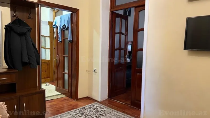 Satılır 4 otaqlı Mənzil Köhnə tikili 29 m² Qaraçuxur - şəkil 9