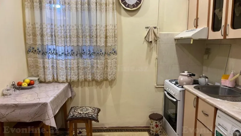 Satılır 4 otaqlı Mənzil Köhnə tikili 29 m² Qaraçuxur - şəkil 10