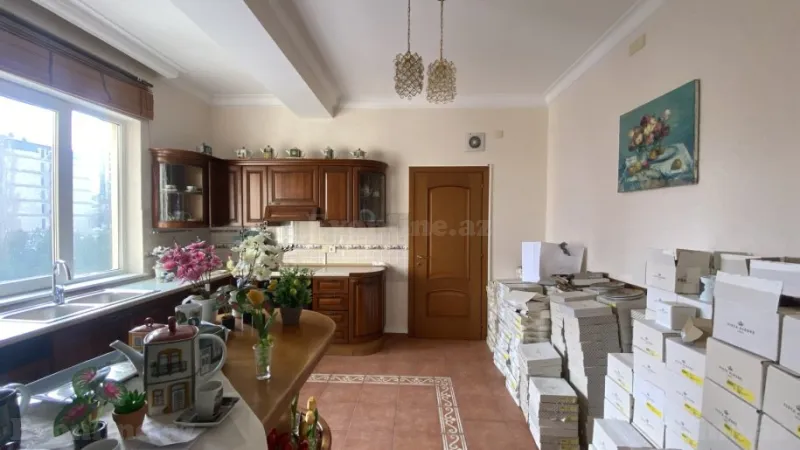 Satılır 4 otaqlı Mənzil Yeni tikili 197 m² Elmlər Akademiyası m. - şəkil 7