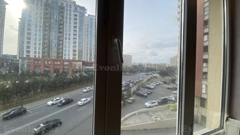 Satılır 4 otaqlı Mənzil Yeni tikili 197 m² Elmlər Akademiyası m. - şəkil 10