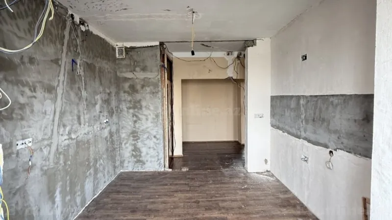 Satılır 5 otaqlı Mənzil Köhnə tikili 120 m² Əhmədli - şəkil 9