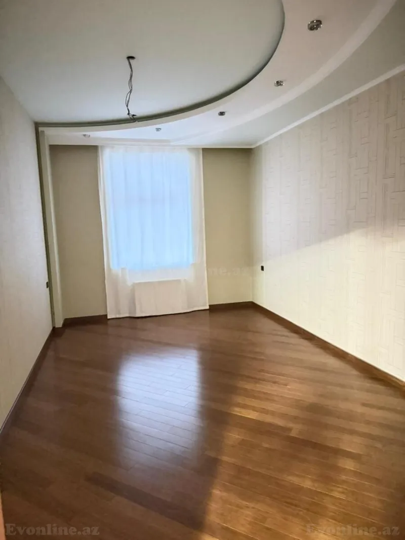 Kirayə verilir 4 otaqlı Mənzil Yeni tikili 180 m² 28 May m. - şəkil 6