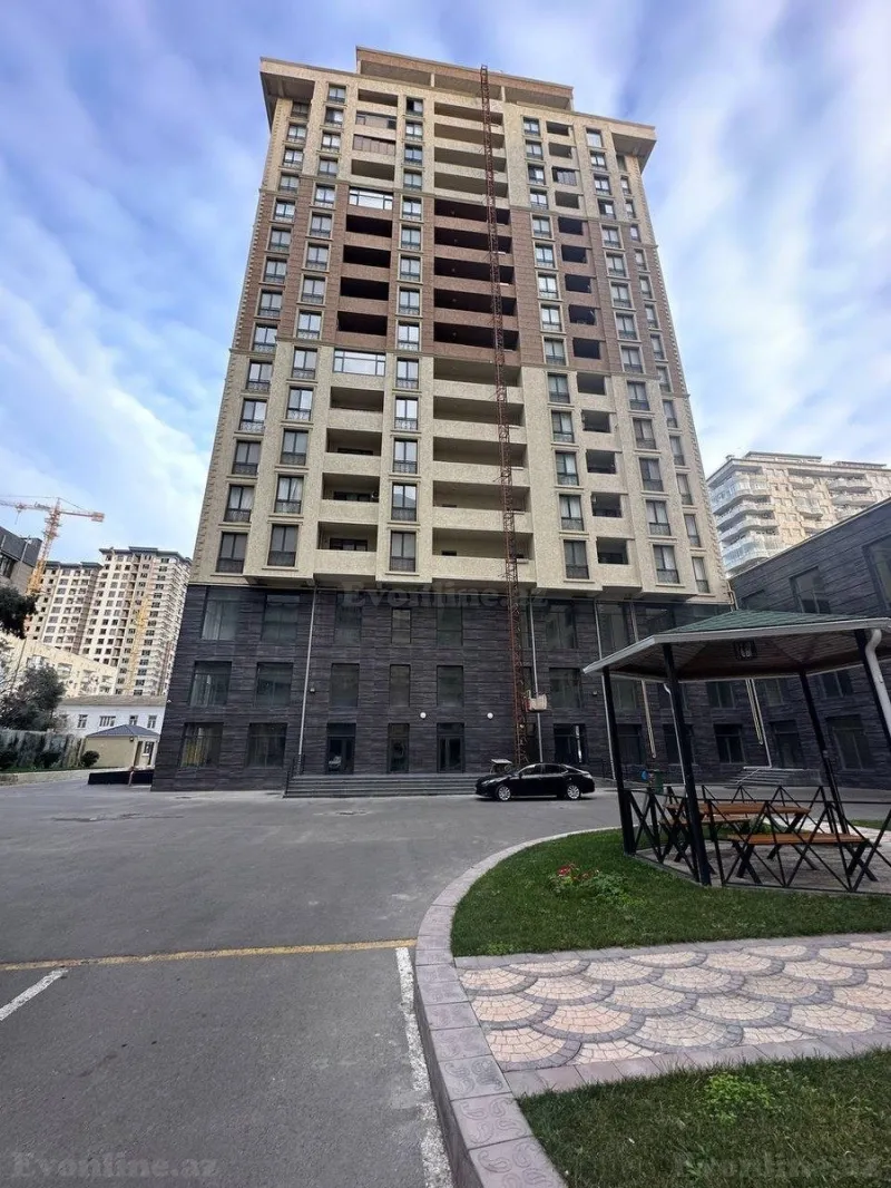 Kirayə verilir 3 otaqlı Mənzil Yeni tikili 98 m² Xətai m. - şəkil 16