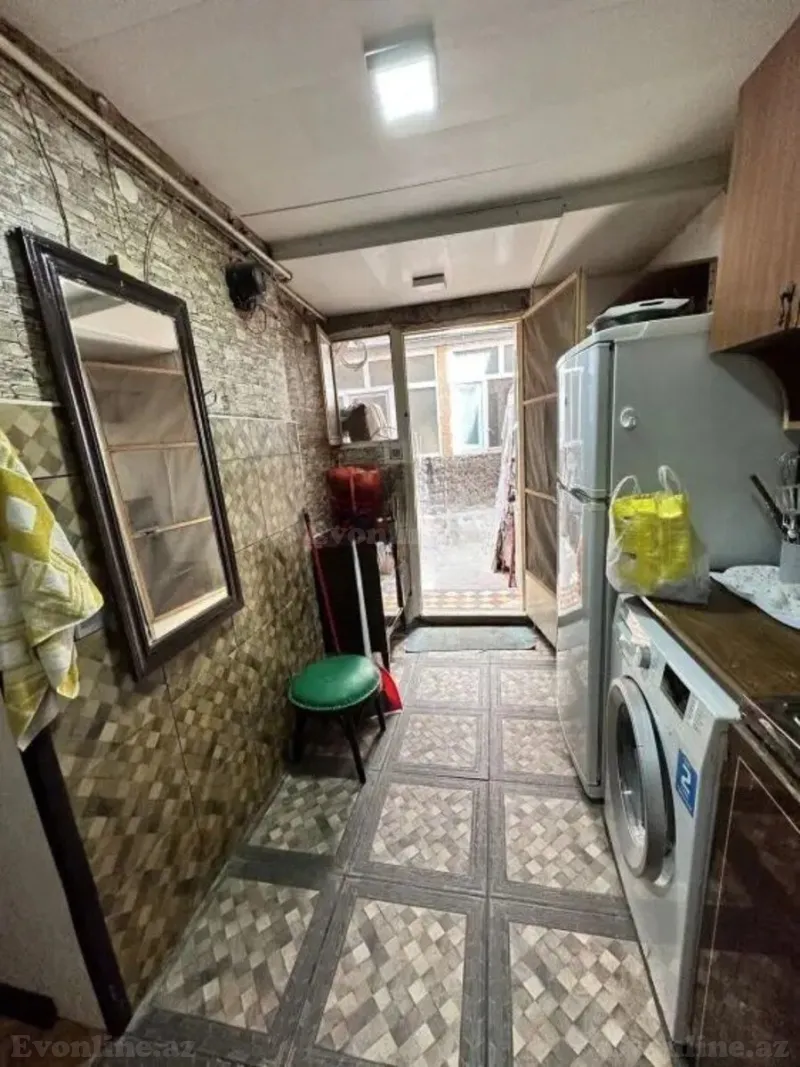 Kirayə verilir 1 otaqlı Mənzil Köhnə tikili 25 m² İçərişəhər m. - şəkil 2