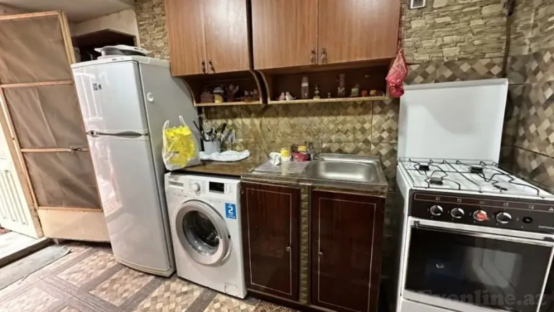 Kirayə verilir 1 otaqlı Mənzil Köhnə tikili 25 m² İçərişəhər m. - şəkil 3