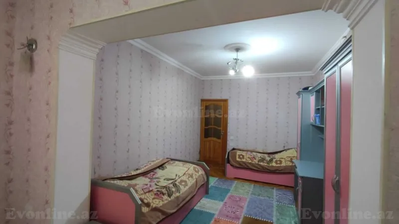 Satılır 4 otaqlı Mənzil Köhnə tikili 110 m² Neftçilər m. - şəkil 13