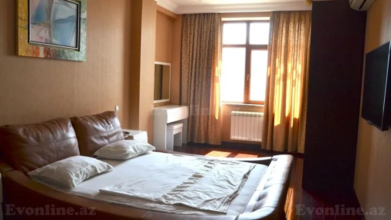 Satılır 4 otaqlı Mənzil Yeni tikili 170 m² 28 May m. - şəkil 4