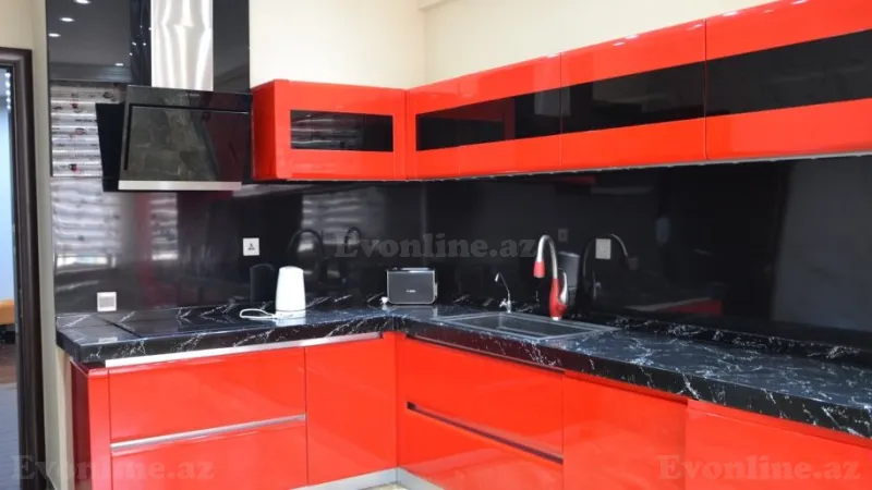 Satılır 4 otaqlı Mənzil Yeni tikili 170 m² 28 May m. - şəkil 10