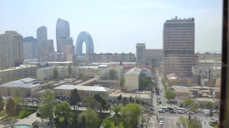 Satılır 4 otaqlı Mənzil Yeni tikili 170 m² 28 May m. - şəkil 17