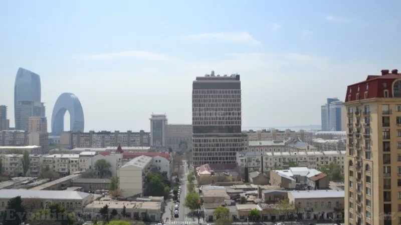 Satılır 4 otaqlı Mənzil Yeni tikili 170 m² 28 May m. - şəkil 18