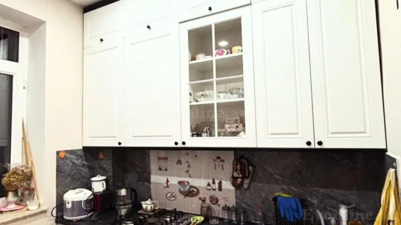 Satılır 2 otaqlı Mənzil Köhnə tikili 70 m² Nəsimi r. - şəkil 4