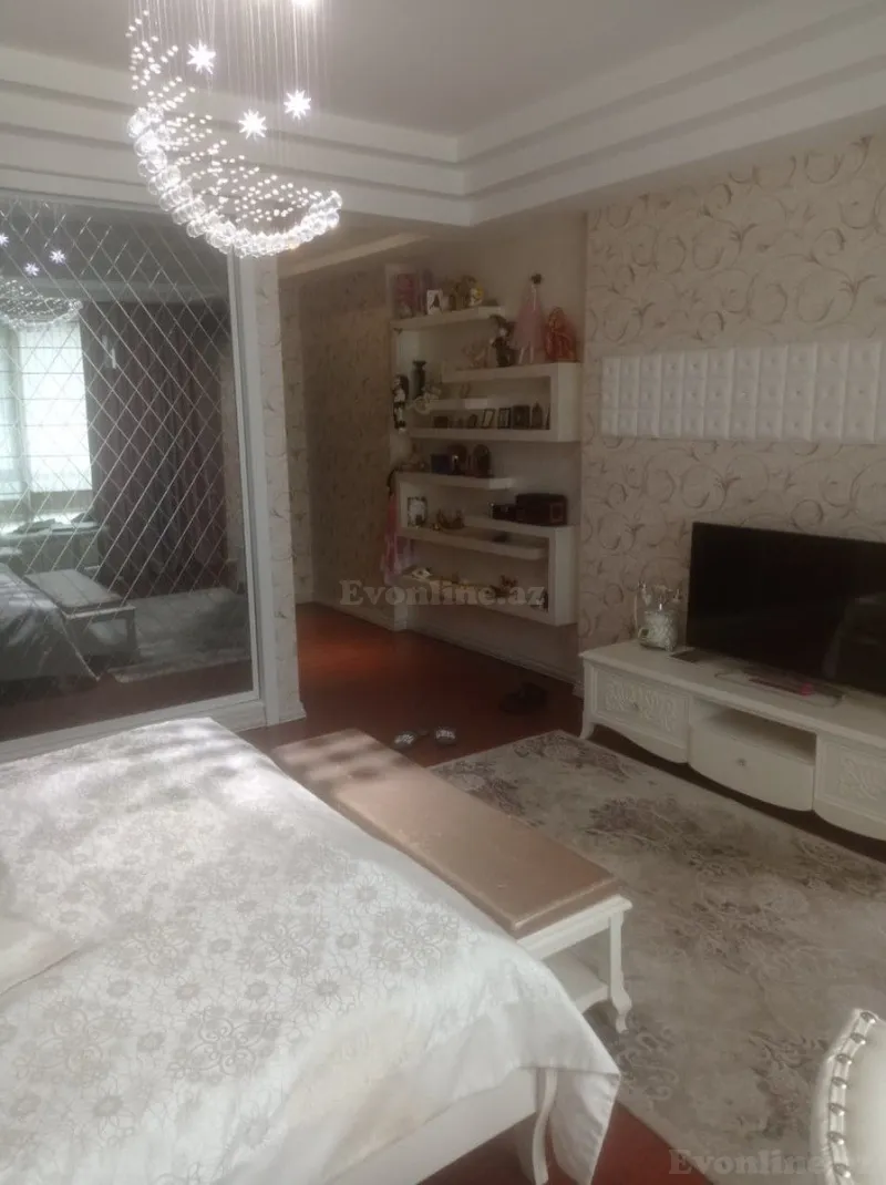 Satılır 4 otaqlı Mənzil Yeni tikili 180 m² Elmlər Akademiyası m. - şəkil 8