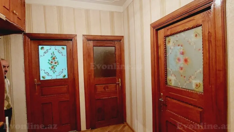 Kirayə verilir 3 otaqlı Mənzil Köhnə tikili 75 m² 8-ci kilometr