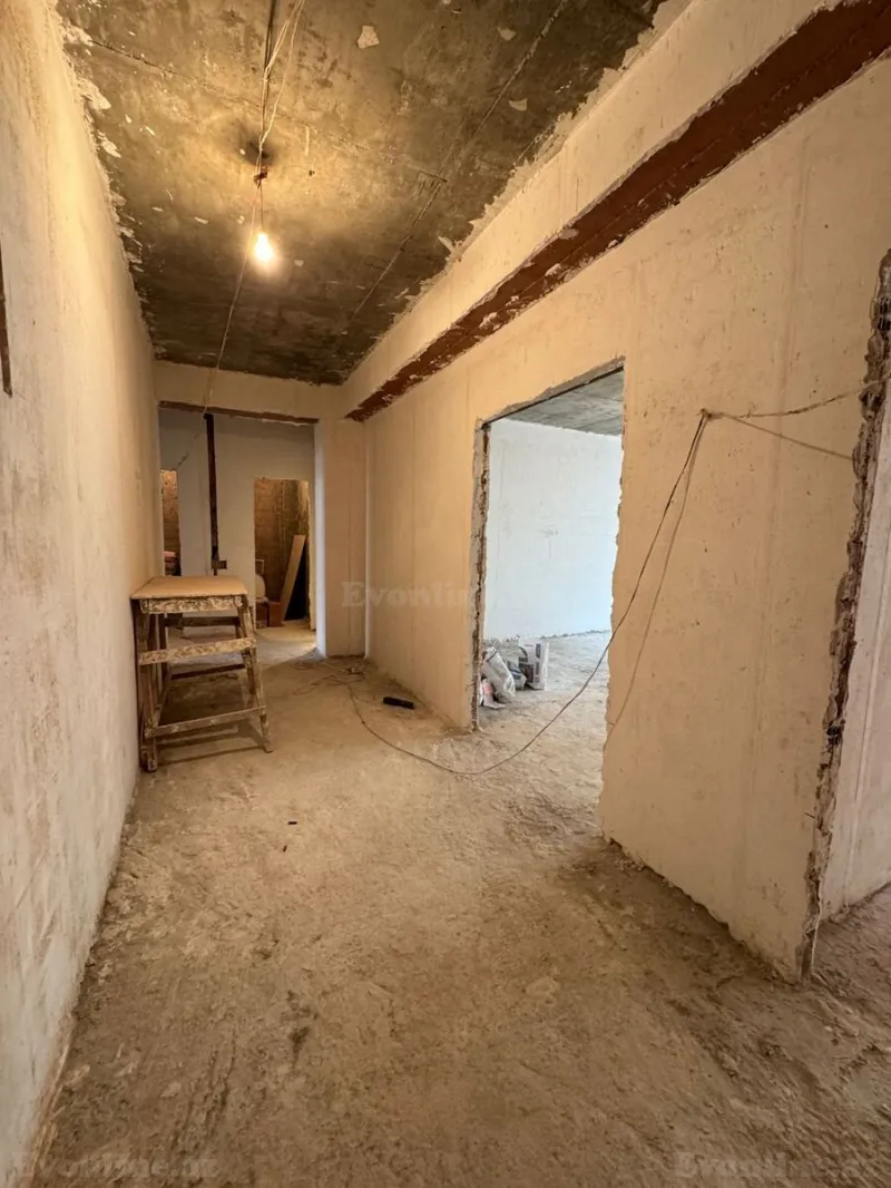 Satılır 3 otaqlı Mənzil Yeni tikili 125 m² İnşaatçılar m. - şəkil 8