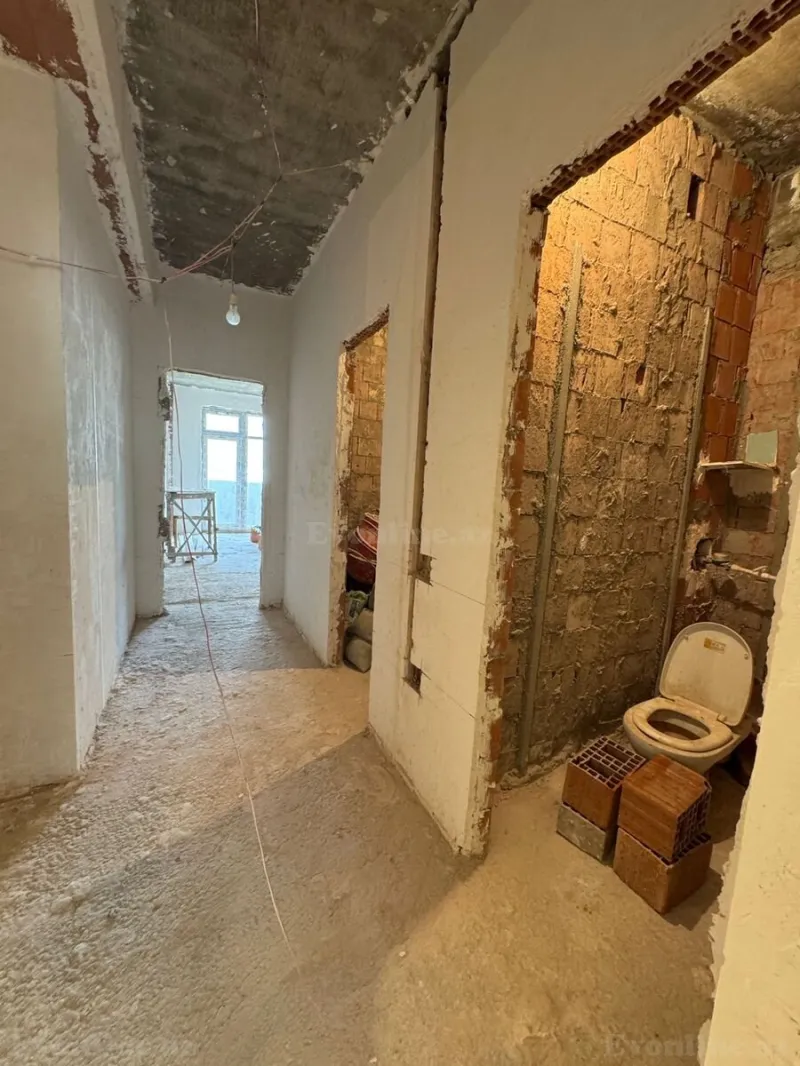 Satılır 3 otaqlı Mənzil Yeni tikili 125 m² İnşaatçılar m. - şəkil 14