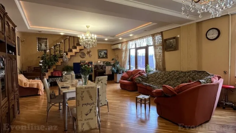 Satılır 3 otaqlı Mənzil Köhnə tikili 125 m² İçərişəhər m. - şəkil 2