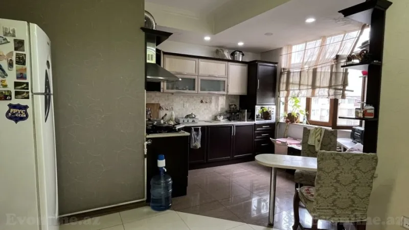 Satılır 3 otaqlı Mənzil Köhnə tikili 125 m² İçərişəhər m. - şəkil 5