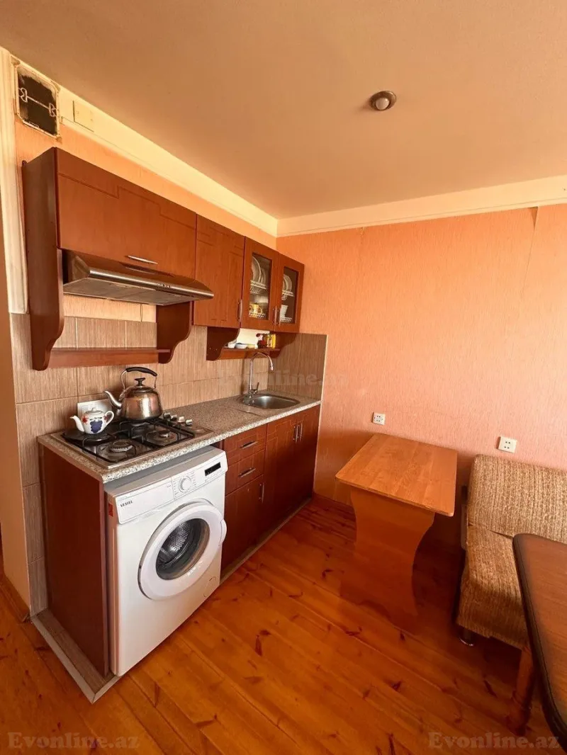 Satılır 2 otaqlı Mənzil Köhnə tikili 60 m² Suraxanı r. - şəkil 12