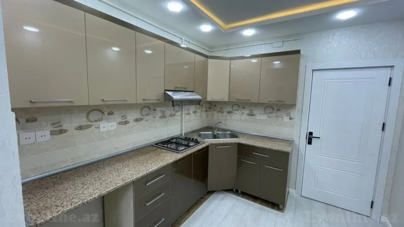 Satılır 2 otaqlı Mənzil Köhnə tikili 60 m² Həzi Aslanov m. - şəkil 9