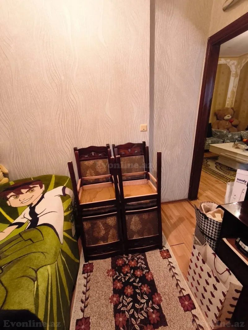 Satılır 3 otaqlı Mənzil Köhnə tikili 60 m² 6-cı mikrorayon - şəkil 2